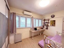 Blk 230 Hougang Avenue 1 (Hougang), HDB Executive #574423931